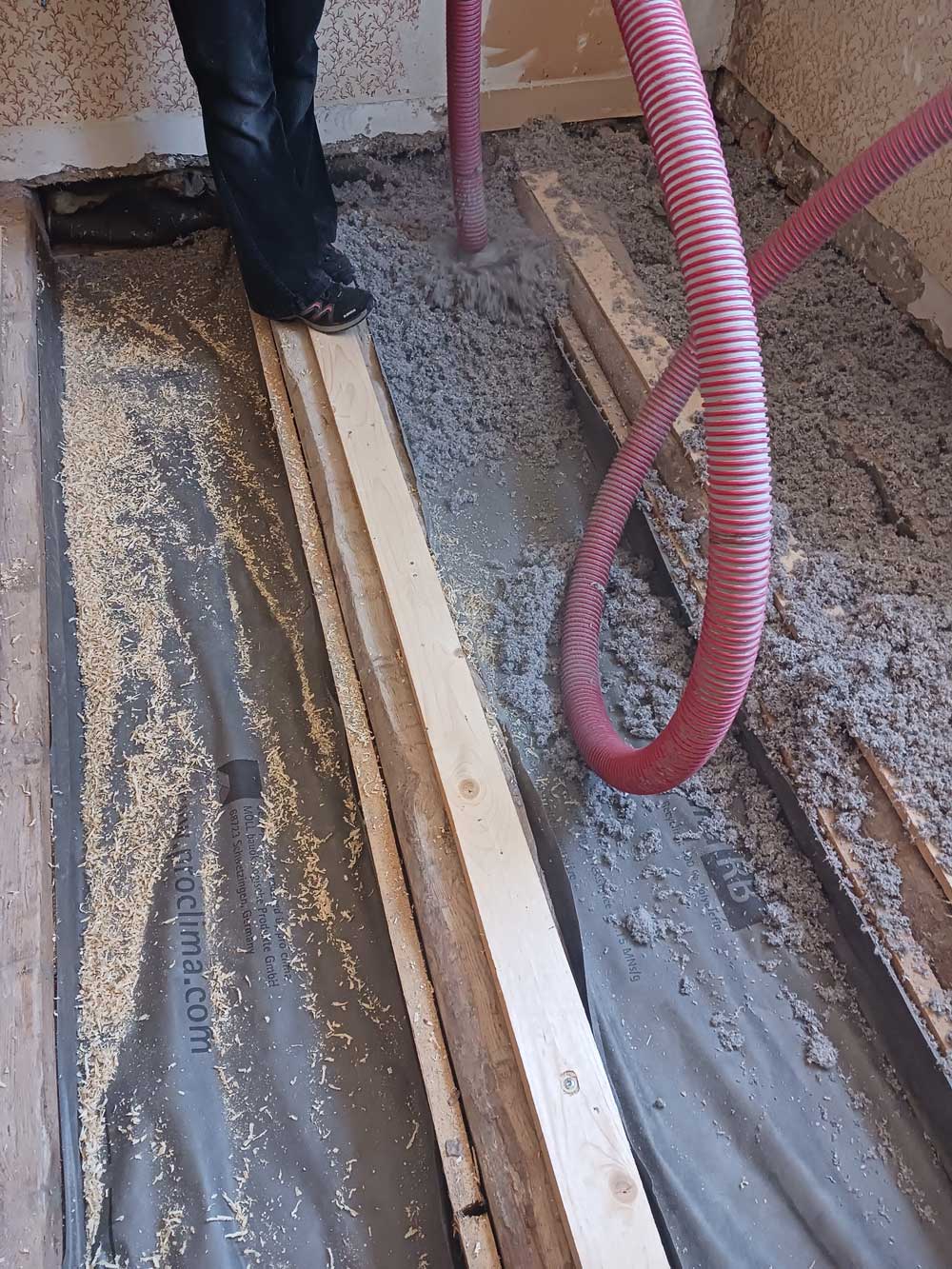 Einarbeiten-von-Zellulose